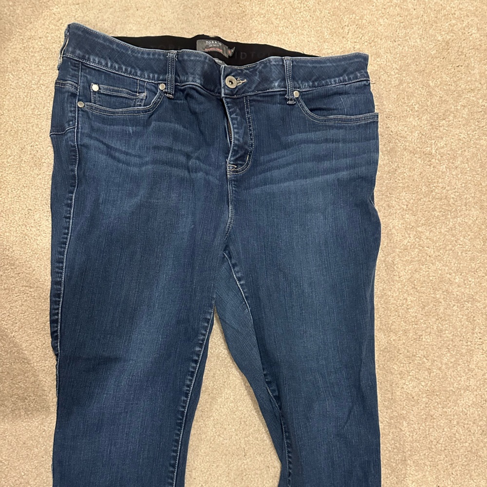 Torrid size 20R Bombshell skinny